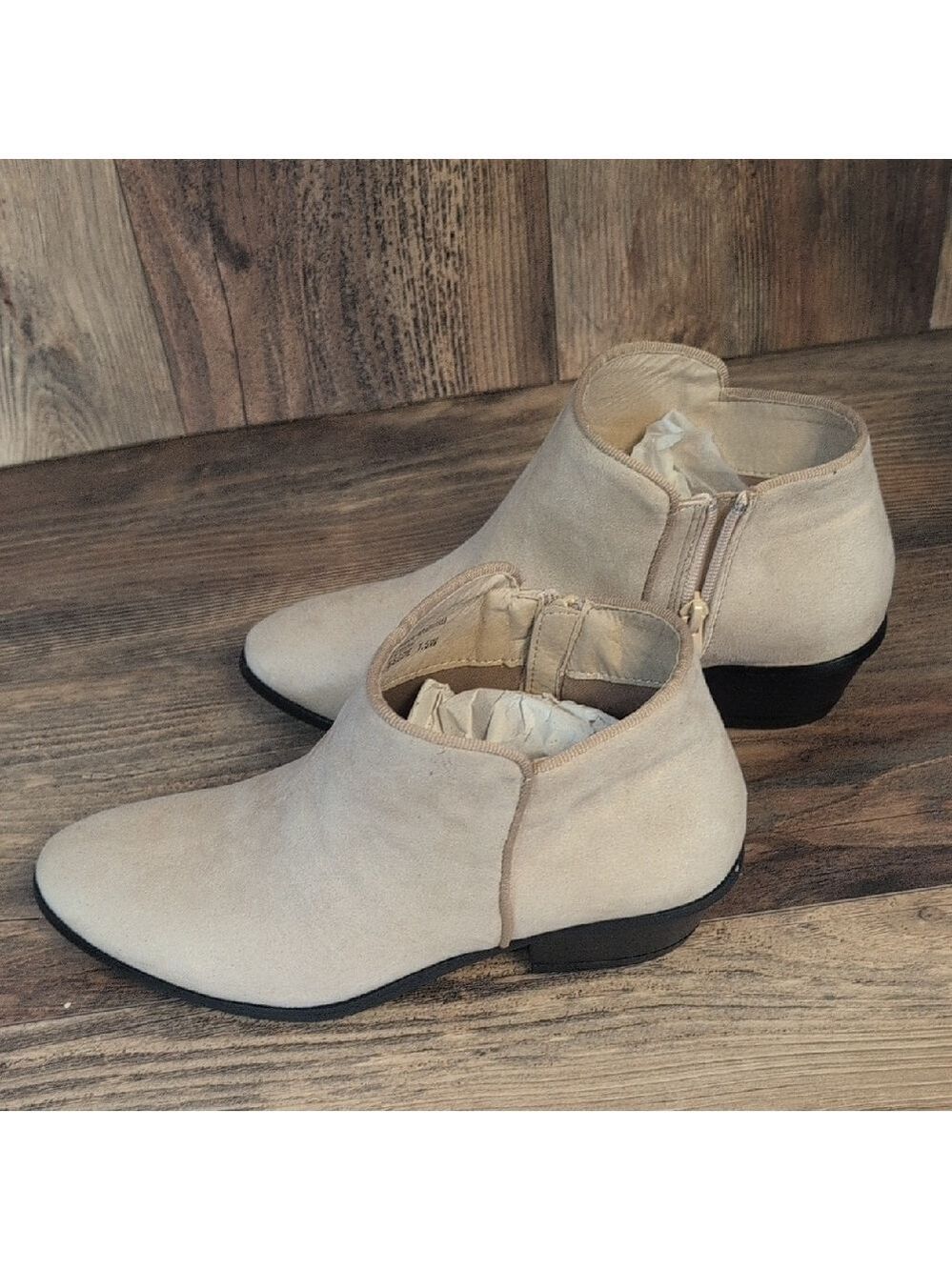 Boston Design Ankle Boots Faux Plush Tan Suede Zip On Booties 7.5